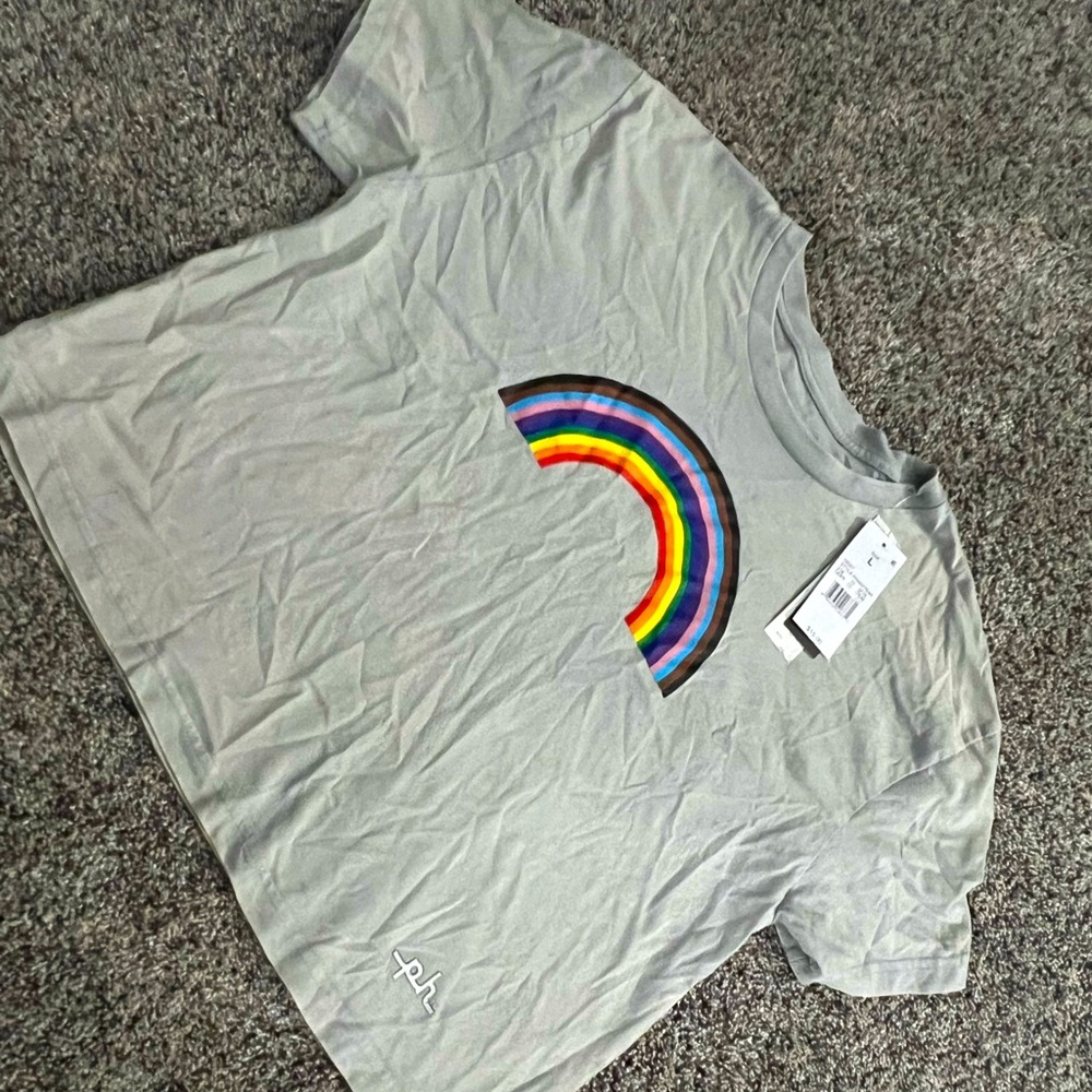 NWT women’s crop pride t-shirt